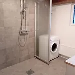 Huoneita Puusaunalla Privatunterkunft Oulu